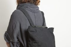 Tesris_linen_black_backpack