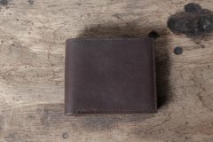 Menwallet__brown_front2-scaled