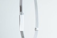 minimalistic_belt_white_hanging