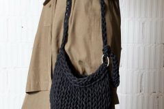 Knit_bag_roundbottom_cotton_black_onmodel1-scaled