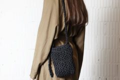 Knit_bag_small_cotton_black_onmodel1-scaled
