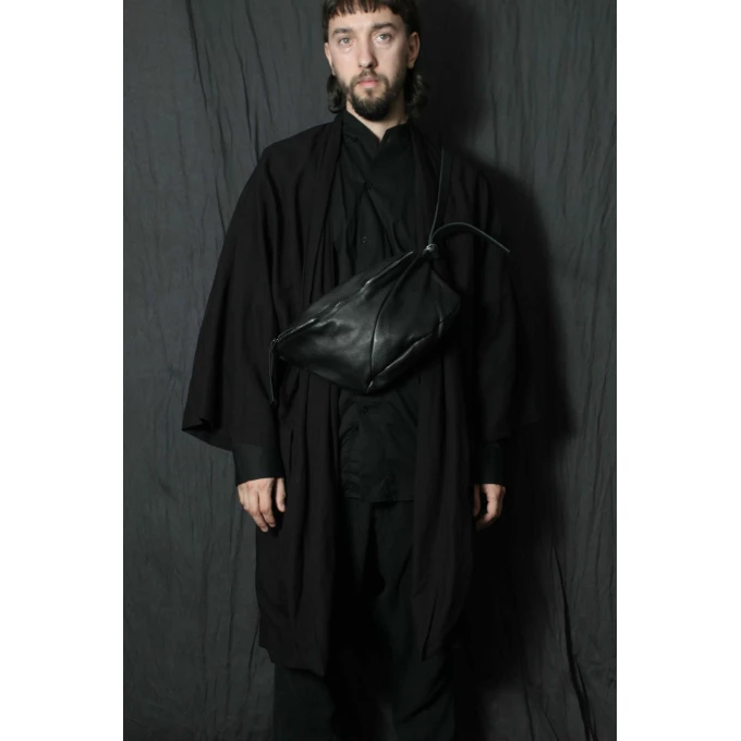 AOM x MDK organic shape fannypack (2 colors / 3 leather qualities available)