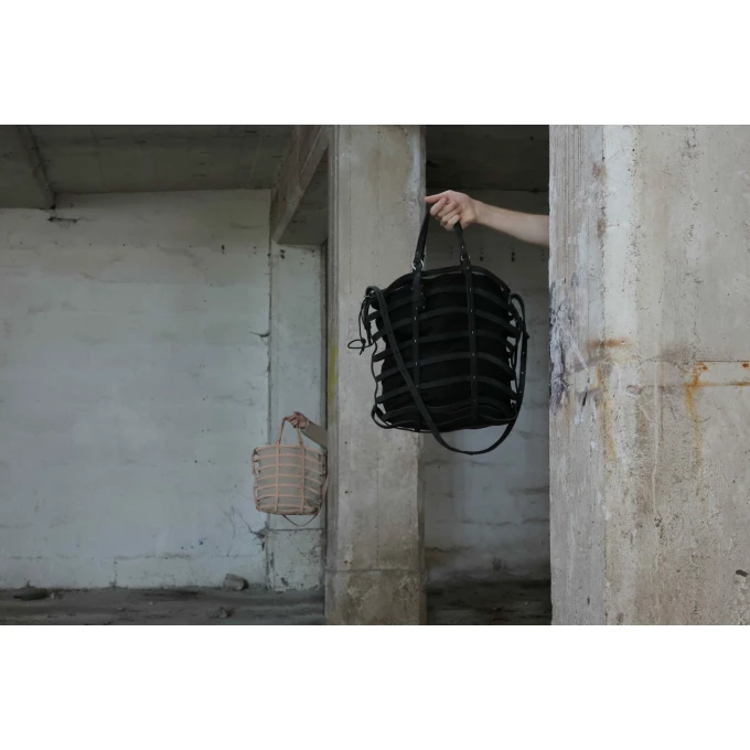 CAGE bag large (2 colors available)