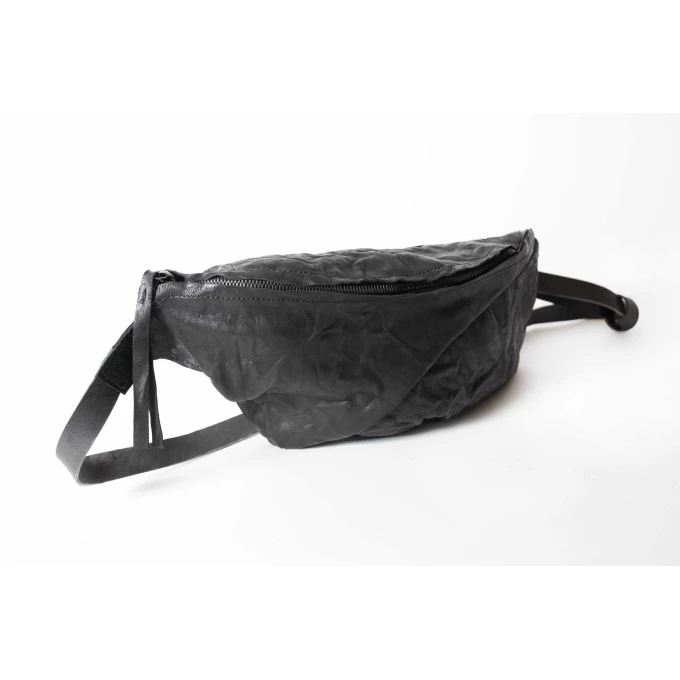 AOM x MDK organic shape fannypack (2 colors / 3 leather qualities available)