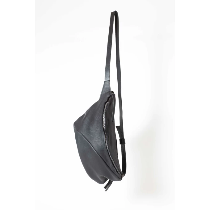 AOM x MDK organic shape fannypack (2 colors / 3 leather qualities available)